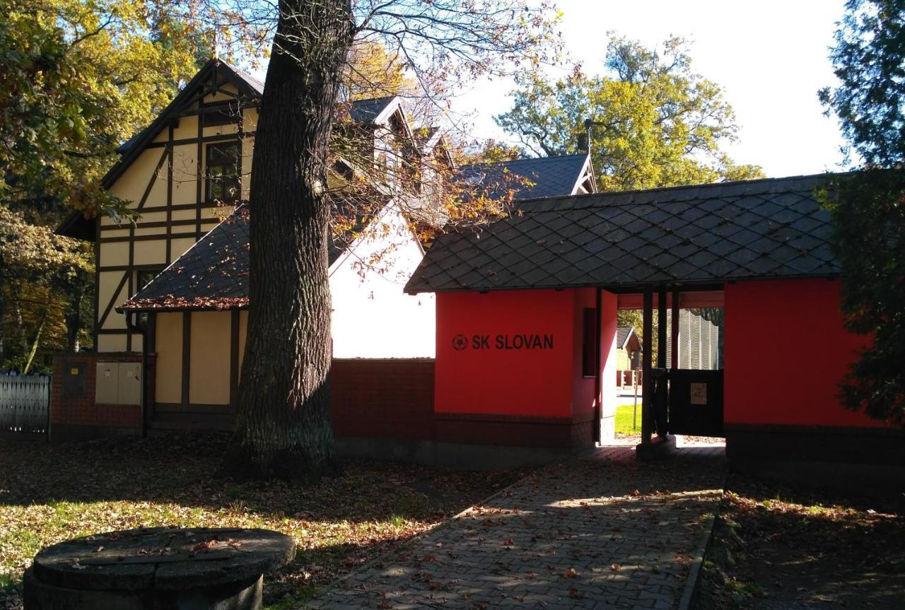 Homestay פודבראדי מראה חיצוני תמונה