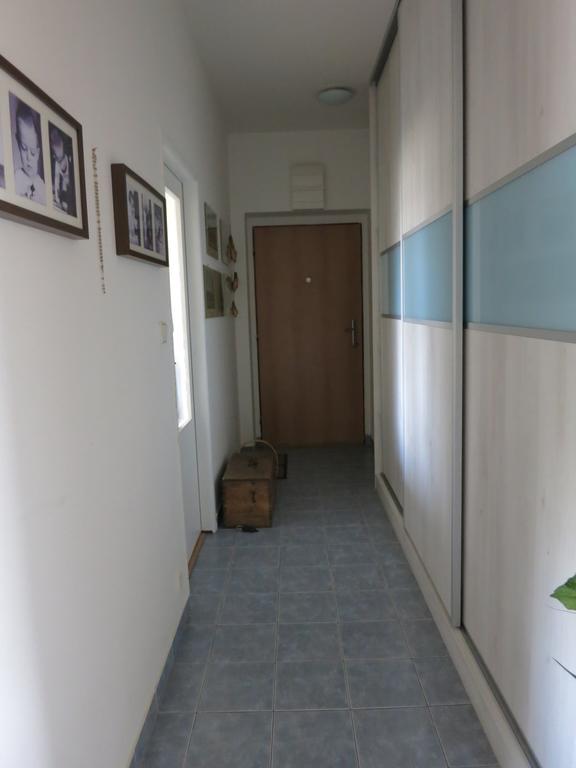 Homestay פודבראדי מראה חיצוני תמונה