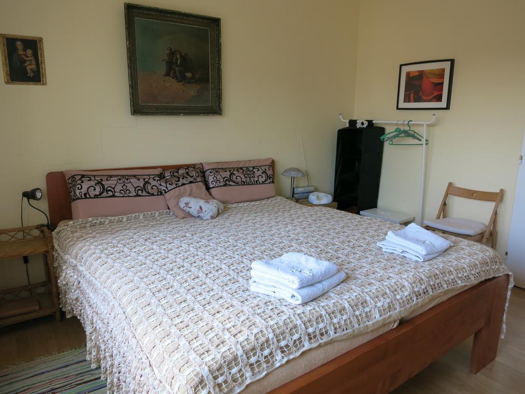 Homestay פודבראדי מראה חיצוני תמונה
